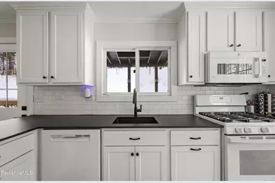 360 Housatonic St, Lenox, MA 01240 - Photo 22