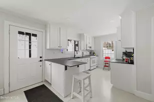 360 Housatonic St, Lenox, MA 01240 - Photo 20