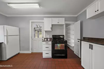 143 Bridge St, Great Barrington, MA 01230 - Photo 36