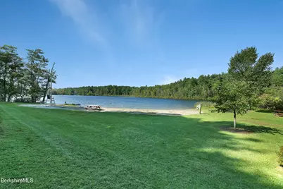 119 Hollenbeck Ave, Great Barrington, MA 01230 - Photo 22