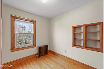 12 Sherrill Ave, Pittsfield, MA 01201 - Photo 26