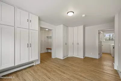 43 Bergblume Cir, Stamford, VT 05352 - Photo 10