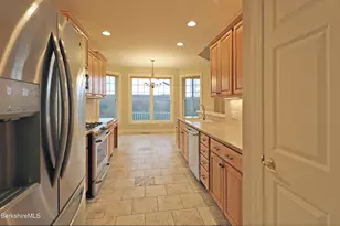 33 Alpine Trail, Pittsfield, MA 01201 - Photo 16