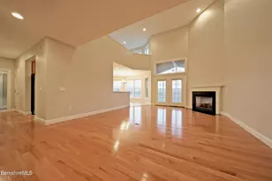 33 Alpine Trail, Pittsfield, MA 01201 - Photo 4