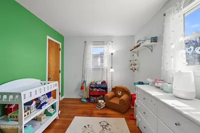8 Alba Ave, Pittsfield, MA 01201 - Photo 20