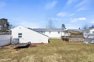 8 Alba Ave, Pittsfield, MA 01201 - Photo 34