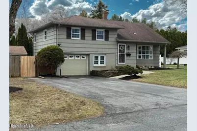 38 Rockland Dr, Pittsfield, MA 01201 - Photo 30