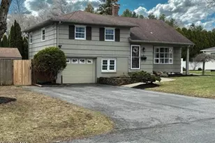 38 Rockland Dr, Pittsfield, MA 01201 - Photo 30