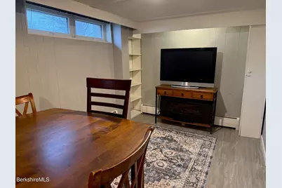 38 Rockland Dr, Pittsfield, MA 01201 - Photo 24