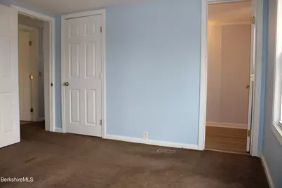 26 Lakewood Cir, Pittsfield, MA 01201 - Photo 26