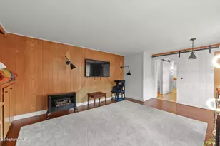 82 Cherry St, North Adams, MA 01247 - Photo 18