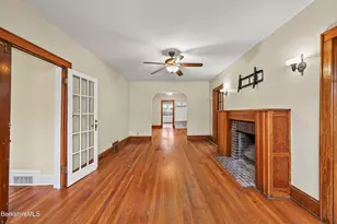 53 Meadowview Dr, Pittsfield, MA 01201 - Photo 8