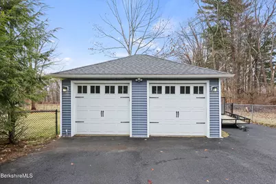 53 Meadowview Dr, Pittsfield, MA 01201 - Photo 50