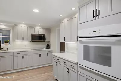 117 Norfolk Rd, New Marlboro, MA 01259 - Photo 12