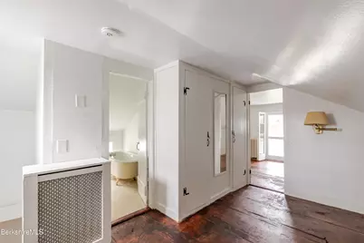 107 S Main St, Sheffield, MA 01257 - Photo 18