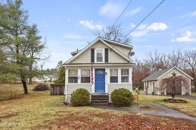 319 North St, Dalton, MA 01226 - Photo 2