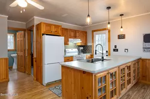 313 Winter Dr, Becket, MA 01223 - Photo 4