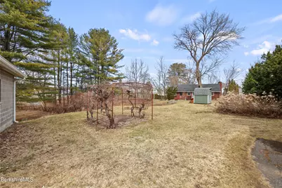 53 Newell St, Pittsfield, MA 01201 - Photo 50