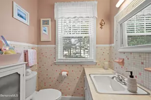 53 Newell St, Pittsfield, MA 01201 - Photo 28