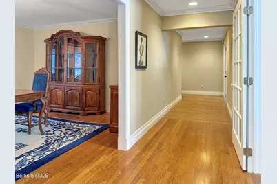 26 Westbrook Ter, Pittsfield, MA 01201 - Photo 10