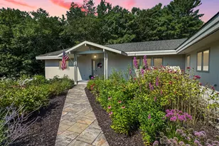 26 Westbrook Terrace, Pittsfield, MA 01201 - Photo 1