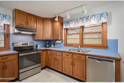 193 Cold Spring Rd, Williamstown, MA 01267 - Photo 14