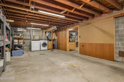 193 Cold Spring Rd, Williamstown, MA 01267 - Photo 32