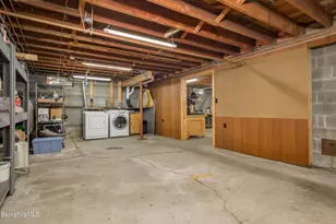 193 Cold Spring Rd, Williamstown, MA 01267 - Photo 32