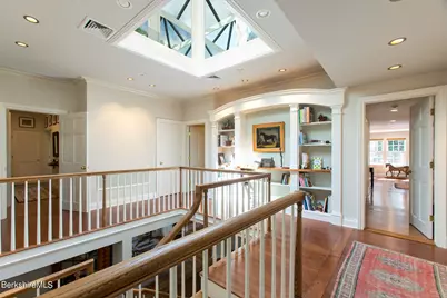 [Address not provided], Great Barrington, MA 01230 - Photo 32