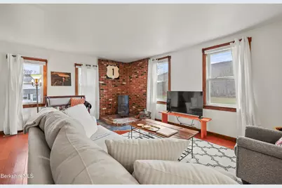 203-205 Main St, Hancock, MA 01237 - Photo 12