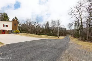 4 Birch Hill Rd, Peru, MA 01235 - Photo 10
