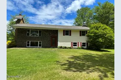4 Birch Hill Rd, Peru, MA 01235 - Photo 2