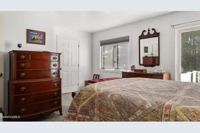 1 Cornwall Dr, Great Barrington, MA 01230 - Photo 32