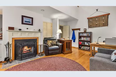 1 Cornwall Dr, Great Barrington, MA 01230 - Photo 22