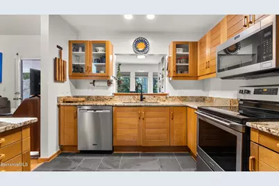 1 Cornwall Dr, Great Barrington, MA 01230 - Photo 16