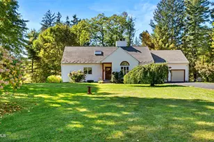 1 Cornwall Dr, Great Barrington, MA 01230 - Photo 4