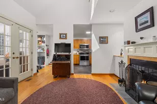 1 Cornwall Dr, Great Barrington, MA 01230 - Photo 20