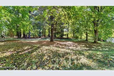 1 Cornwall Dr, Great Barrington, MA 01230 - Photo 36