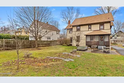 69 Commonwealth Ave, Pittsfield, MA 01201 - Photo 4