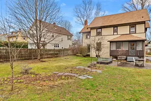 69 Commonwealth Ave, Pittsfield, MA 01201 - Photo 4