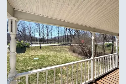 33 Hancock Rd, Williamstown, MA 01267 - Photo 4