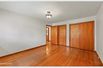 55 Crystal St, Pittsfield, MA 01201 - Photo 26