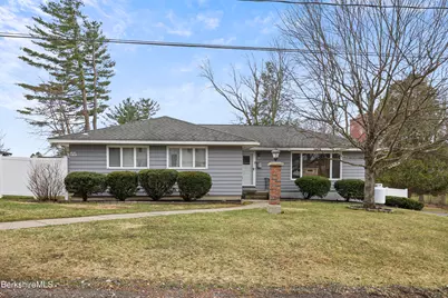 55 Crystal St, Pittsfield, MA 01201 - Photo 4