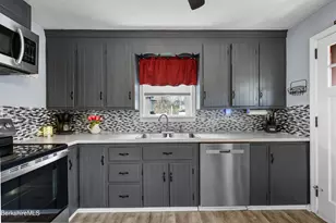 322 Cheshire Rd, Pittsfield, MA 01201 - Photo 10