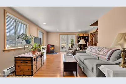 298 Housatonic St, Dalton, MA 01226 - Photo 6