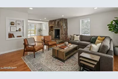 738 River Rd, Clarksburg, MA 01247 - Photo 18