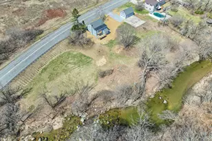 738 River Rd, Clarksburg, MA 01247 - Photo 12