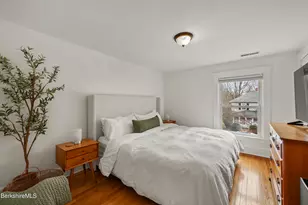 27 Morgan St, Pittsfield, MA 01201 - Photo 18