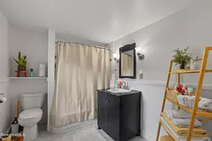 27 Morgan St, Pittsfield, MA 01201 - Photo 24