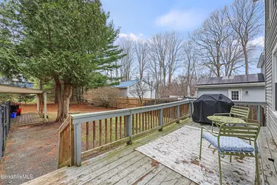 27 Morgan St, Pittsfield, MA 01201 - Photo 26
